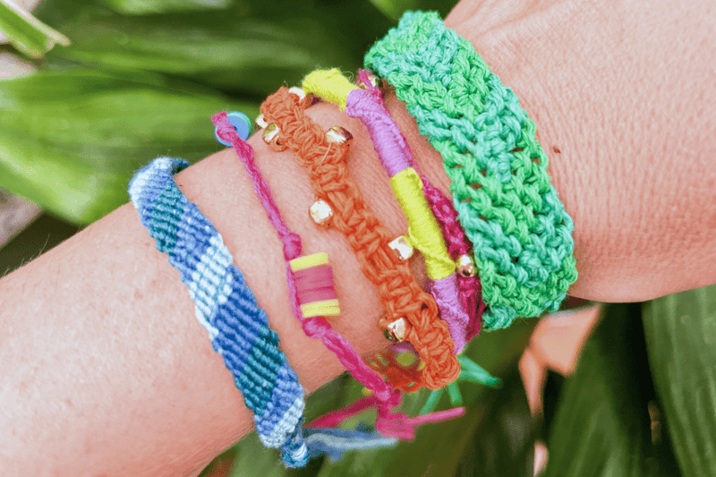Top 5 Easy String Bracelets Every Kid Should Try This Summer - Knowledge Crates